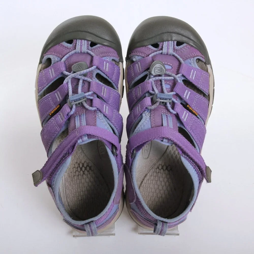 Keen kid size